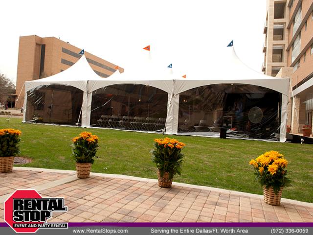 Rental store for wall 20 foot full clear in STOREAREA2