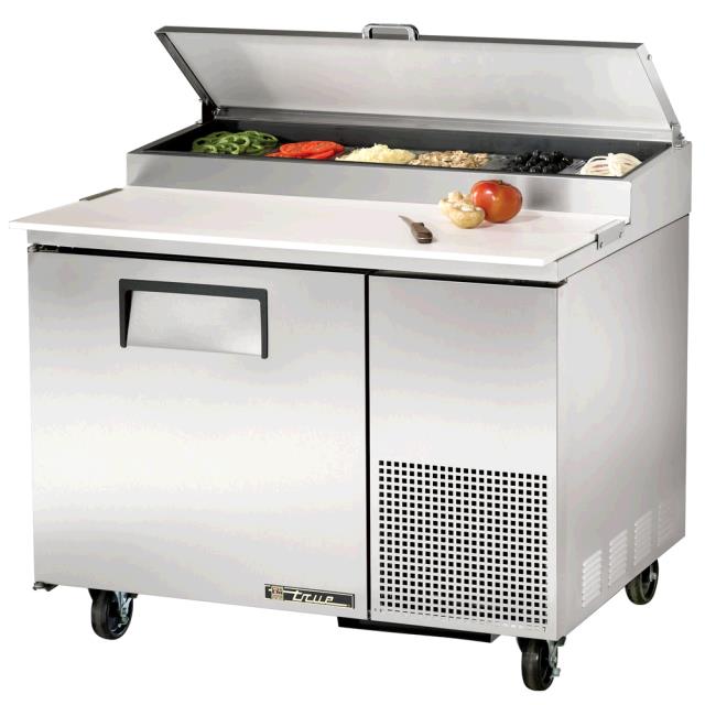 Rental store for refrigerated prep station in STOREAREA2